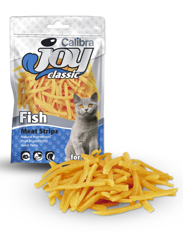 Pamlsky pro kočky Calibra JOY Classic Fish Strips 70 g